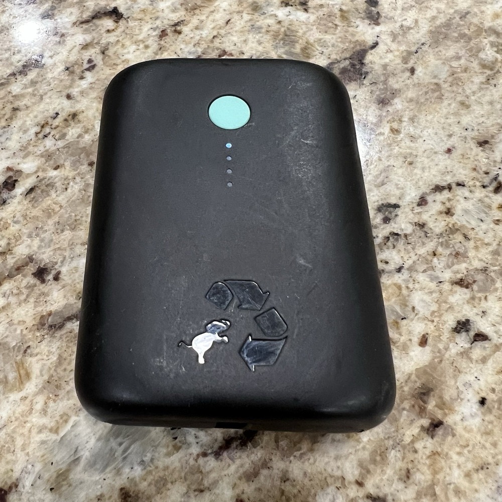 Nimble Eco-Friendly Champ Lite 5200mAh Compact USB-C Battery - black